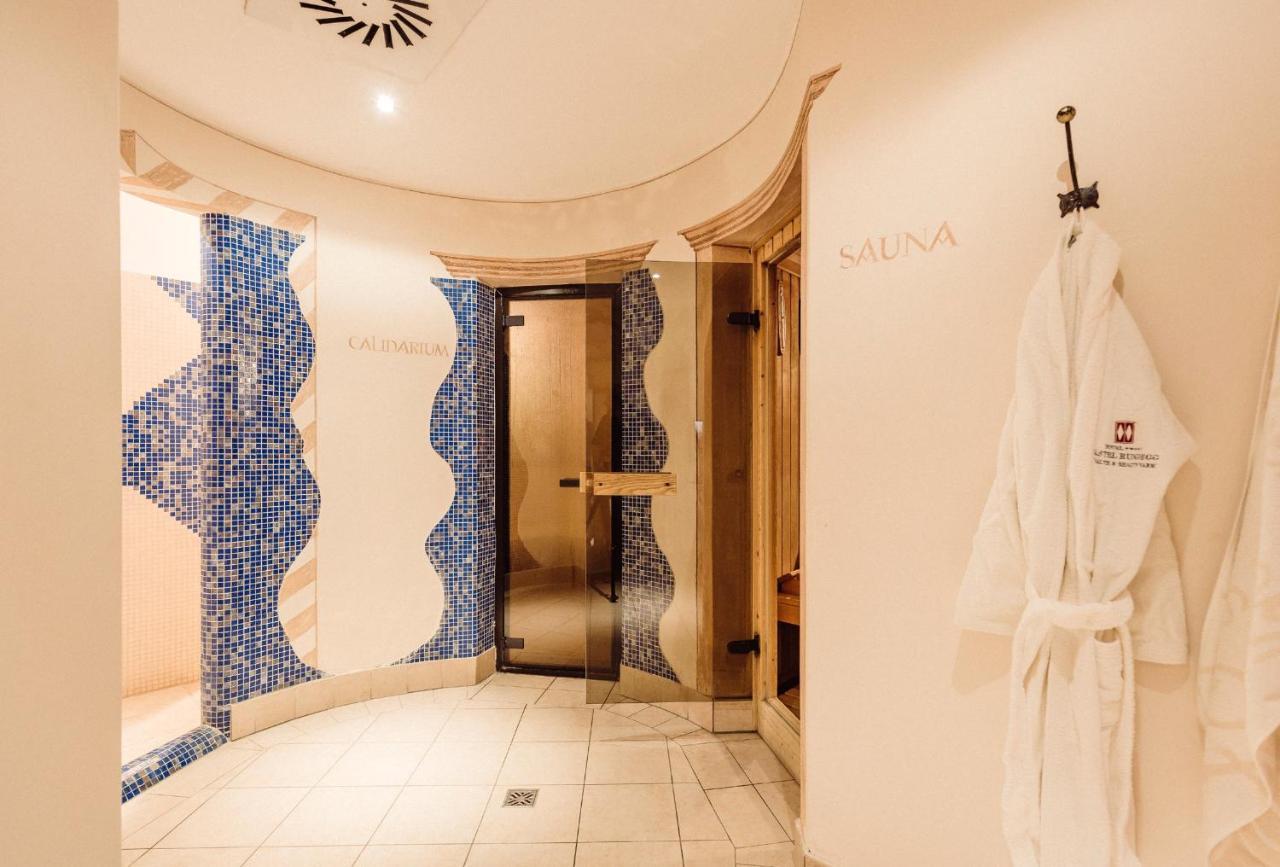 Hotel Castel Rundegg (Adults Only) Merano Exterior photo