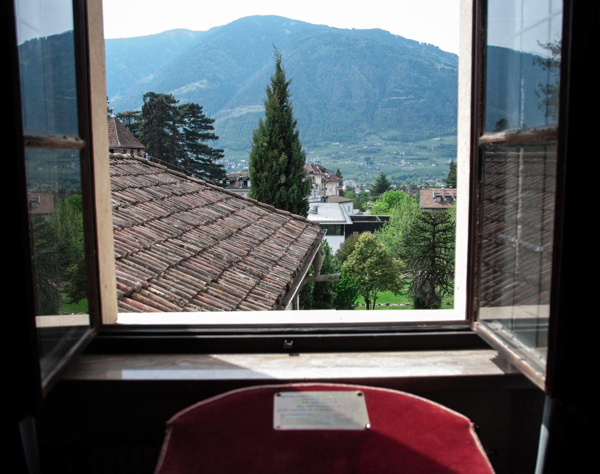Hotel Castel Rundegg (Adults Only) Merano Exterior photo